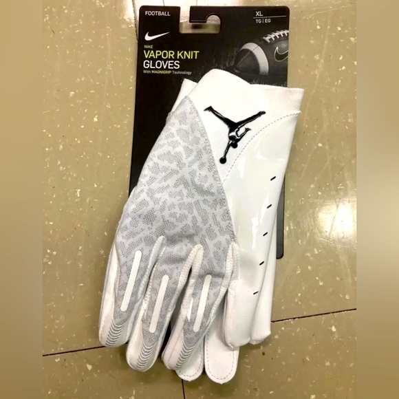 Nike Jordan Vapor Knit 4.0 Football Gloves